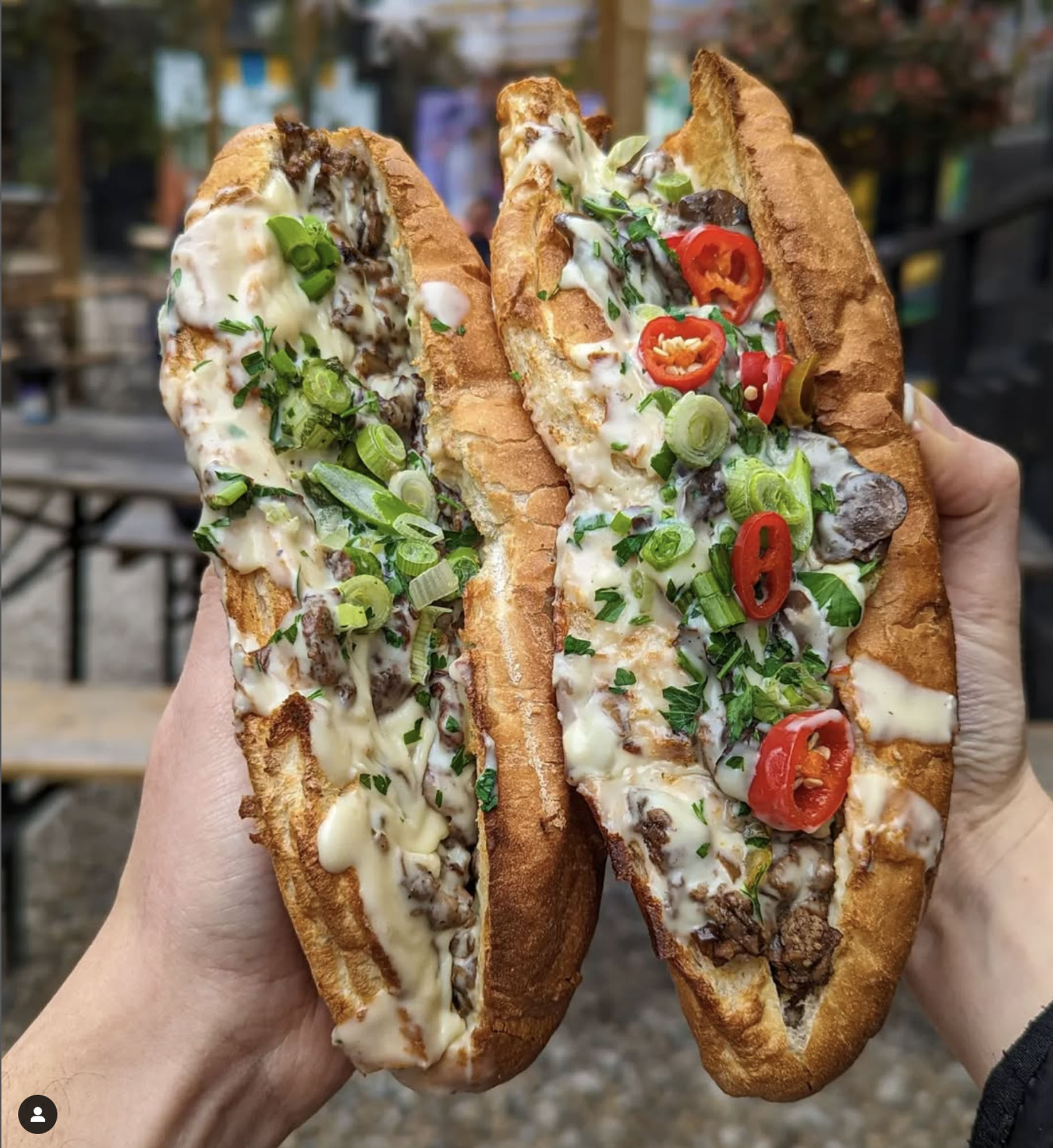 Mercato Metropolitano - Philly Cheesey Steak