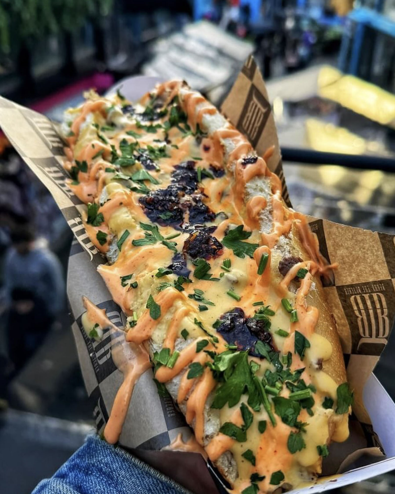 Mercato Metropolitano - Philly Cheesey Steak